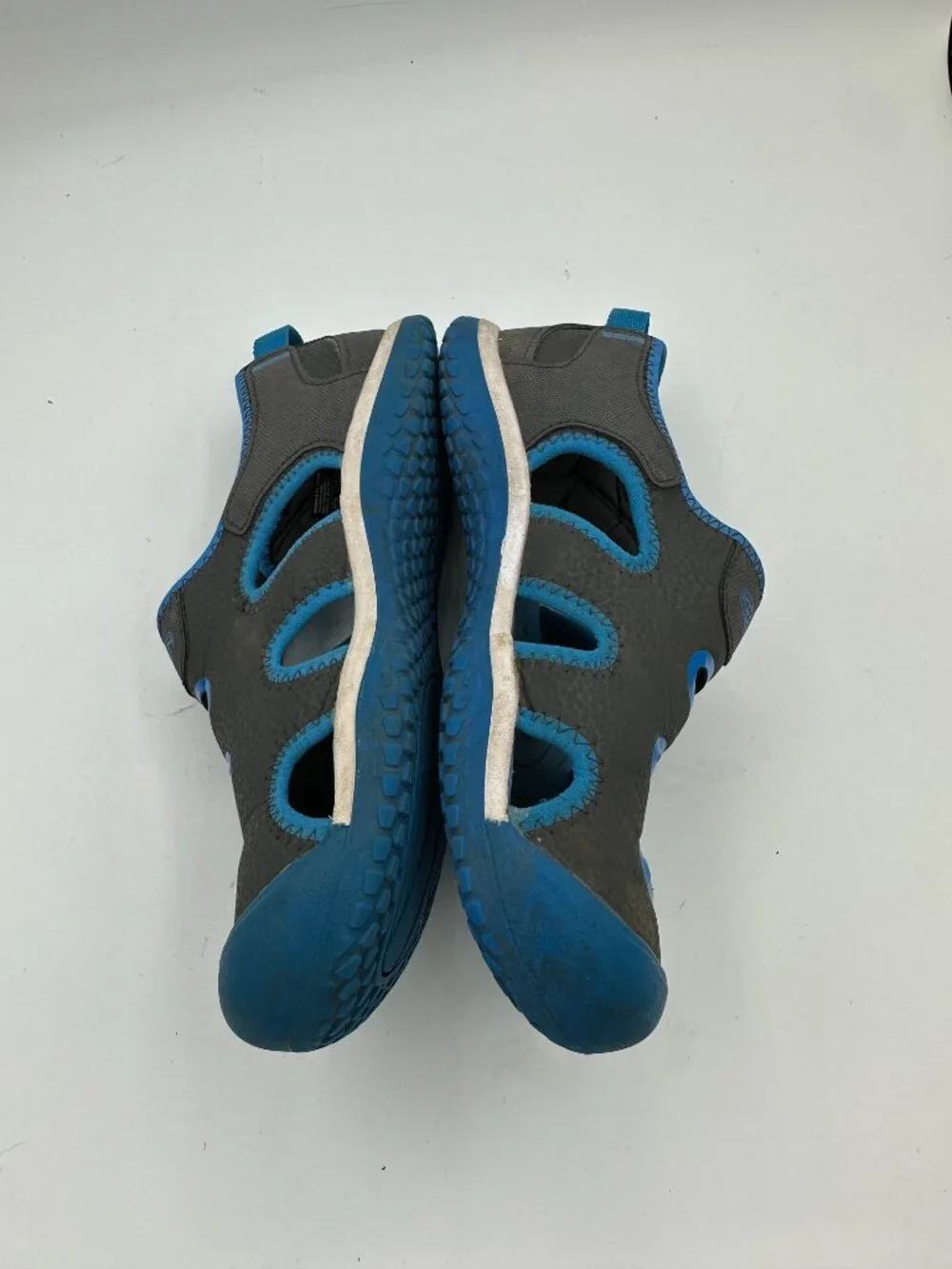 KEEN Kids' Stingray Closed Toe Water Sandals Blue/Grey Size 2